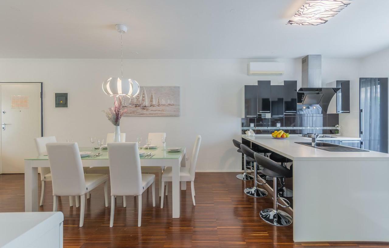 Luxury Apartment Lella Ρόβινι Εξωτερικό φωτογραφία