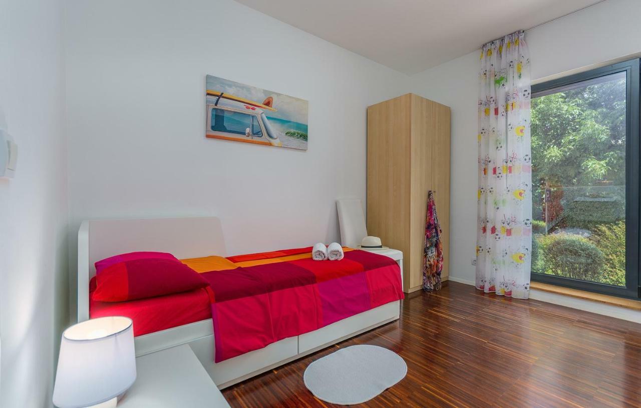 Luxury Apartment Lella Ρόβινι Εξωτερικό φωτογραφία