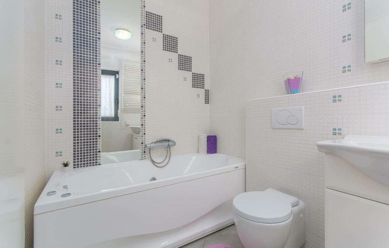 Luxury Apartment Lella Ρόβινι Εξωτερικό φωτογραφία